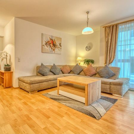 Zeller City Apt Aydin - By Alpen Apartments Zell am See Exterior foto